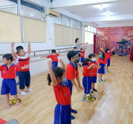 kiwikids preschool kindergarten enroll Preschool Bekasi